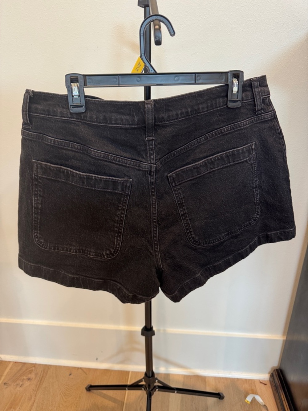Madewell Black Denim Patch-Pocket Shorts - Picture 3 of 5